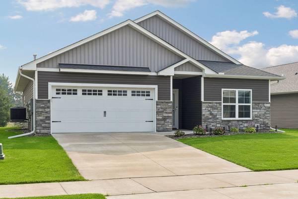 39585 Fawn AVE, North Branch, MN 55056