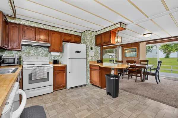 810 SE 7th ST, Grand Rapids, MN 55744