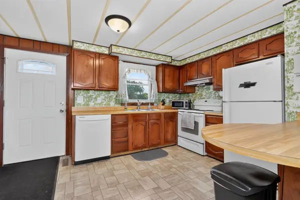 810 SE 7th ST, Grand Rapids, MN 55744