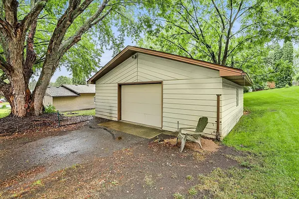 15 14th AVE S, Cold Spring, MN 56320
