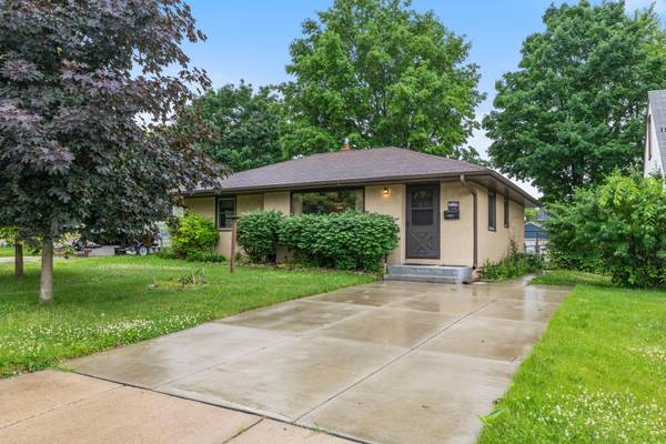 845 20th AVE N, South Saint Paul, MN 55075