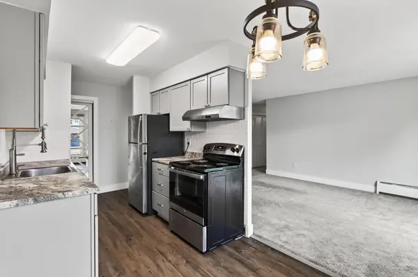 810 6th ST S #1, Hopkins, MN 55343