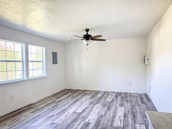 208 Bennett BLVD, Chandler, OK 74834