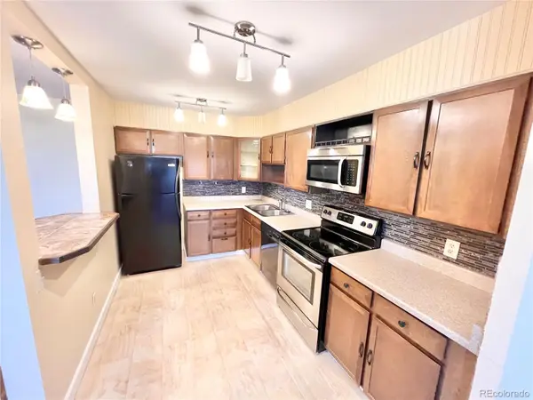 9335 E center AVE #8B, Denver, CO 80247