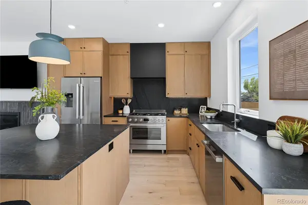 6594 Quitman CT, Arvada, CO 80003