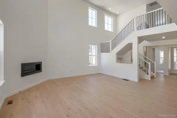 24734 E Kettle CT, Aurora, CO 80016