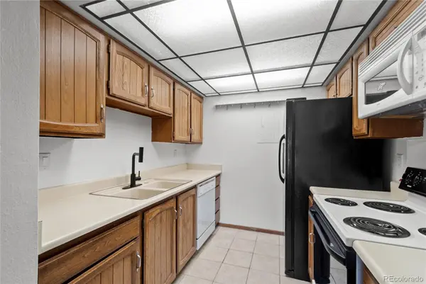 14216 E 1st DR #C03, Aurora, CO 80011