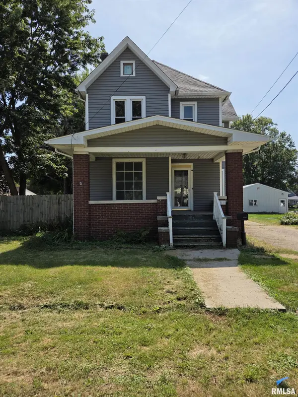 846 E KNOX ST, Galesburg, IL 61401
