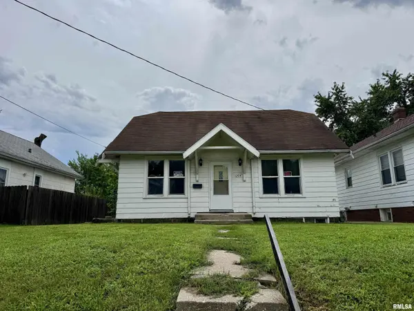1204 E VIRGINIA AVE, Peoria, IL 61603