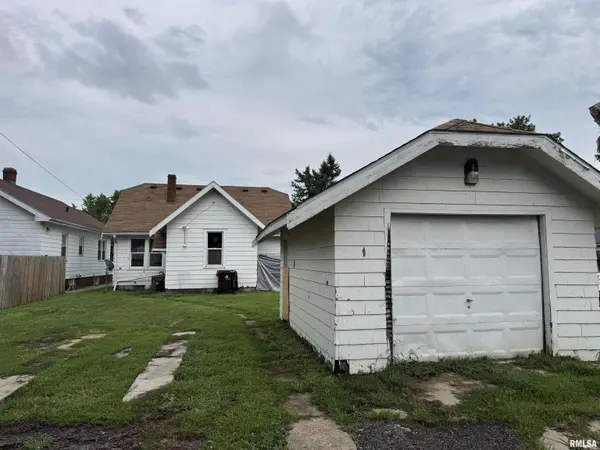 1204 E VIRGINIA AVE, Peoria, IL 61603