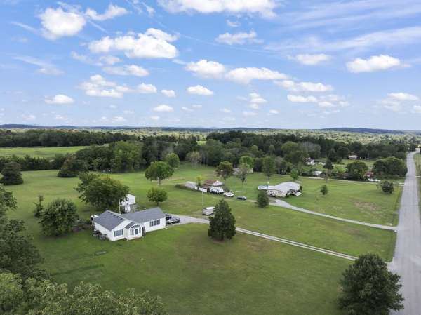 452 Odum Ln, Lebanon, TN 37090