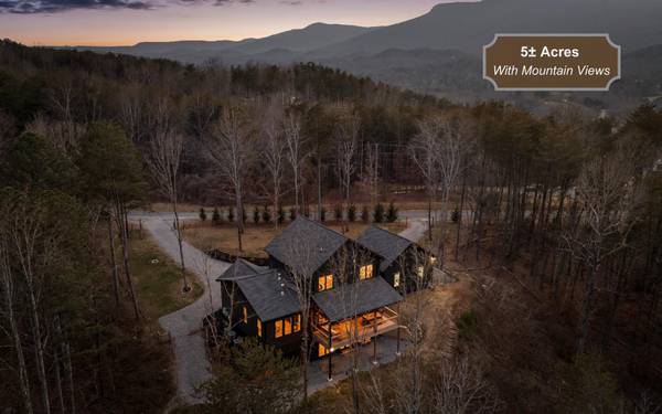 852 Old Grand Center Road, Chickamauga, GA 30707