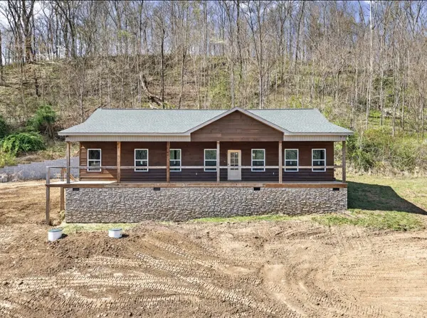 190 Park Dr, Silver Point, TN 38582