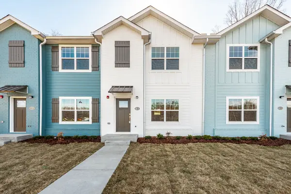 1136 Lock 4 Rd #K1, Gallatin, TN 37066