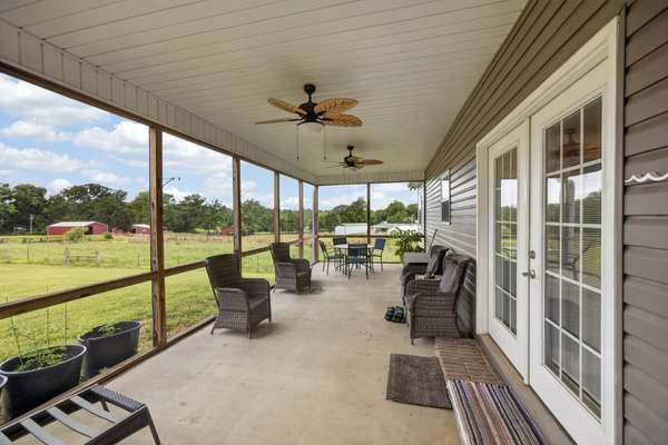3040 Shipley Rd, Cookeville, TN 38501