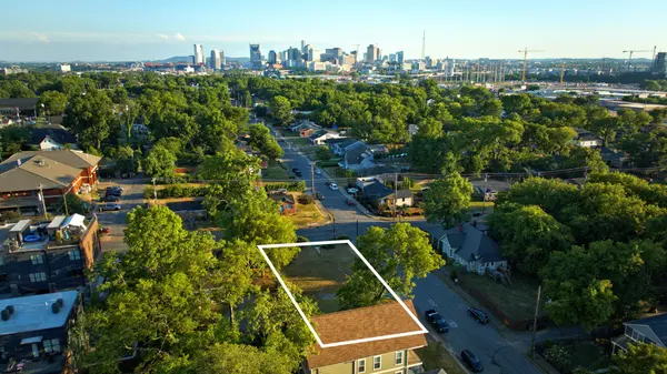 215 Cleveland St, Nashville, TN 37207
