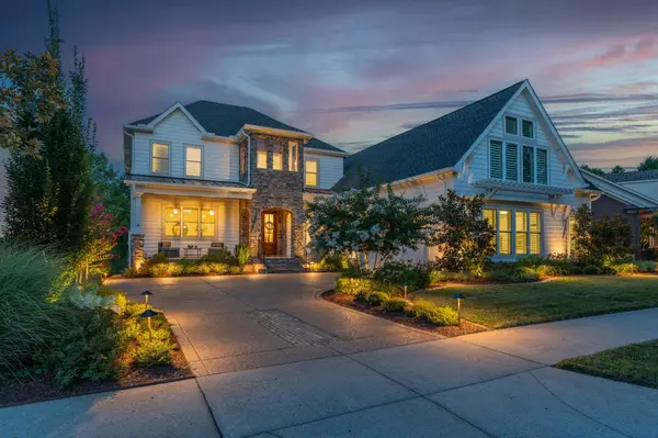 701 Springlake Dr, Franklin, TN 37064