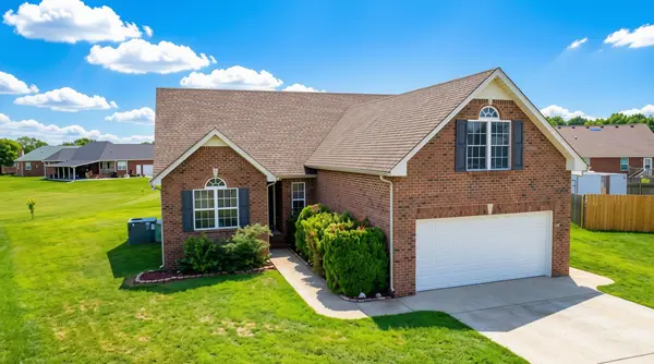 547 Faxon Ct, Murfreesboro, TN 37128