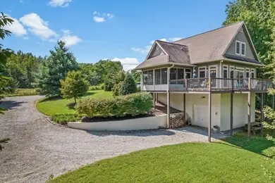 195 Summer Breeze Dr, Smithville, TN 37166