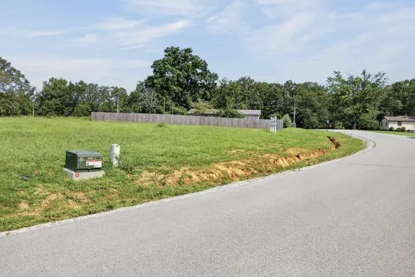 1411 Anna Maria Ln, Cookeville, TN 38501