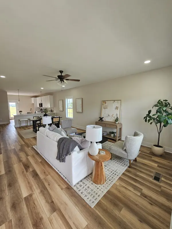 3631 Greenhaw Rd, Decherd, TN 37324