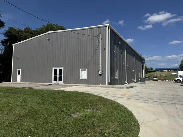 1708 Green Ln, Shelbyville, TN 37160