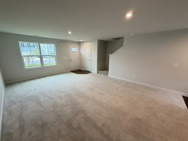 2924 Thornton Grove Blvd, Nashville, TN 37207