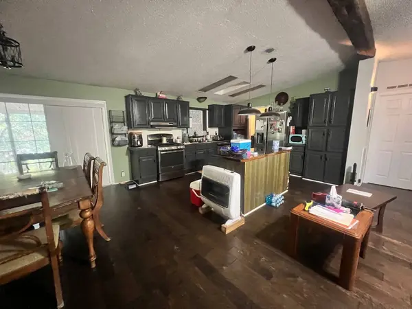 1800 Goldston Springs Rd, Puryear, TN 38251