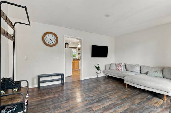 1914 Cypress Dr, Murfreesboro, TN 37130