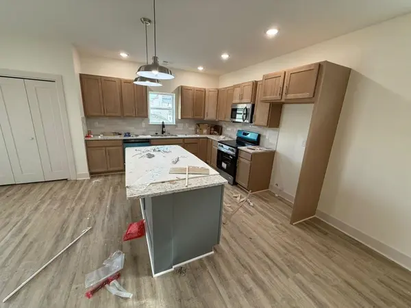 5109 N Toben Ct, Bel Aire, KS 67226