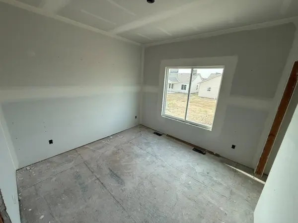 8985 N Joshua St, Bel Aire, KS 67226