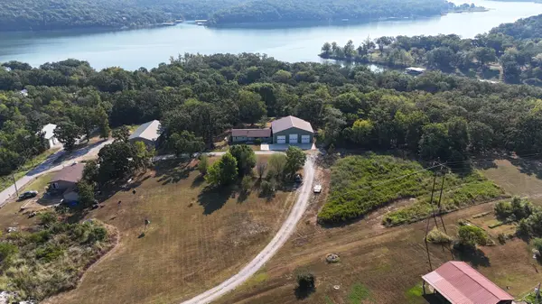 26385 Rustic Road RD, Shell Knob, MO 65747