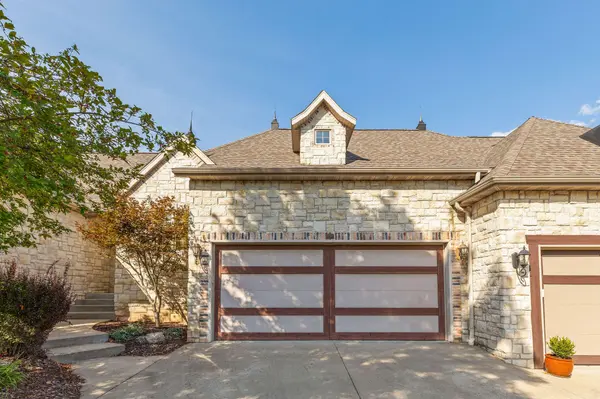 20 Grand Mayne RD, Blue Eye, MO 65611
