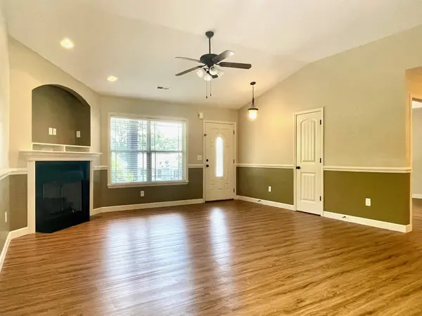 12 Bush ST, Inman, SC 29349