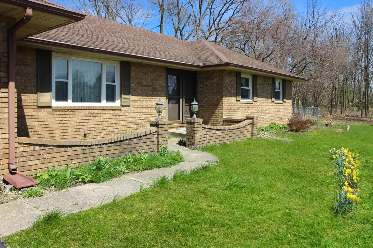 25971 Northwood Court, South Bend, IN 46619