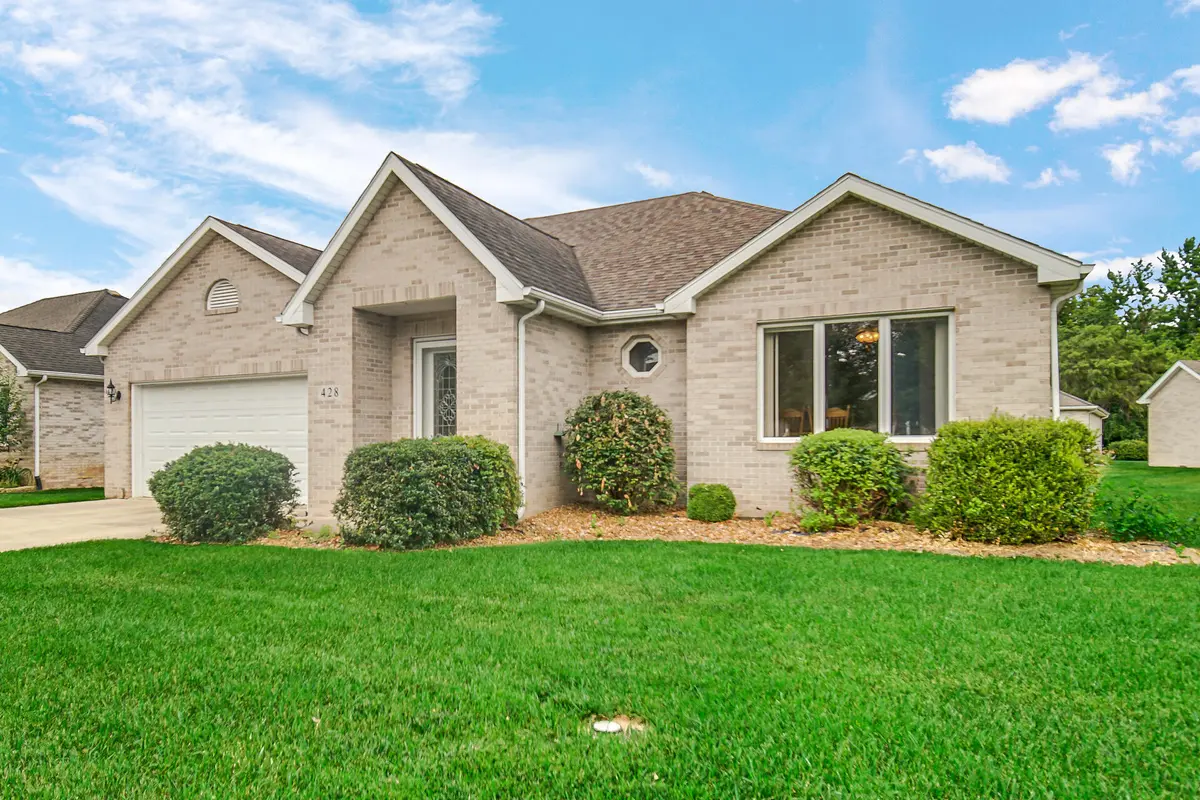 428 11th CIR, Demotte, IN 46310