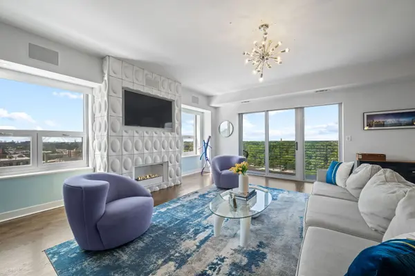4350 N Broadway ST #1002, Chicago, IL 60613