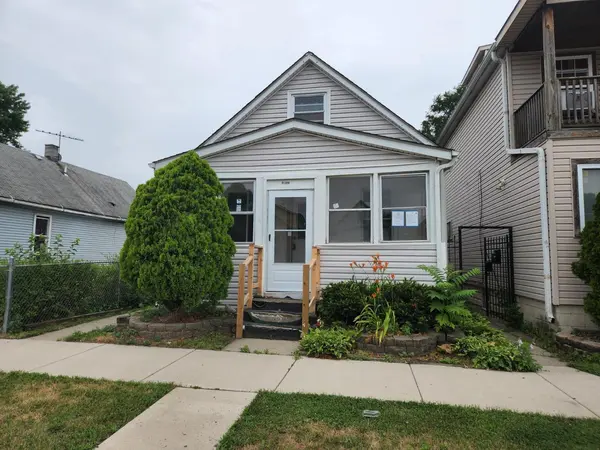 4852 Walsh AVE, East Chicago, IN 46312