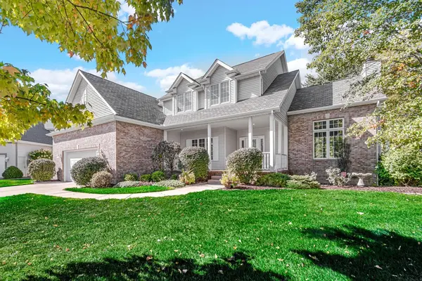 1156 Smallwood TRL, Valparaiso, IN 46385