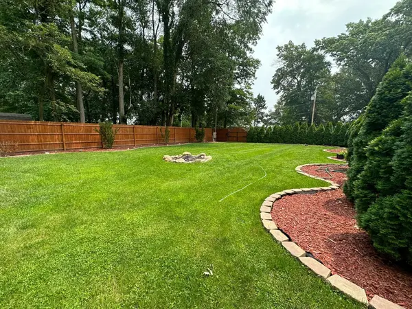 419 Lakeside Drive, Walkerton, IN 46574