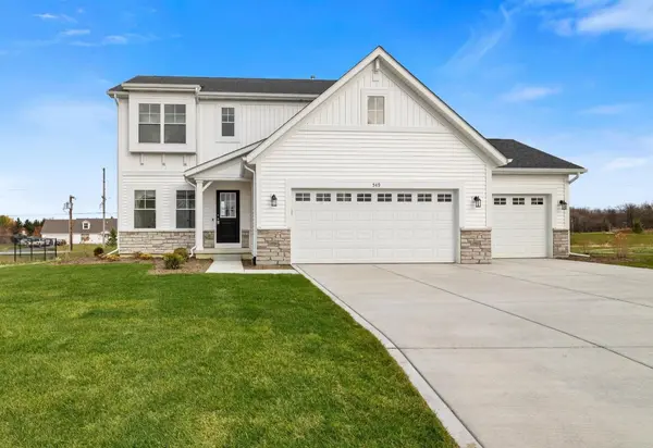 549 Stellata LN, Valparaiso, IN 46385