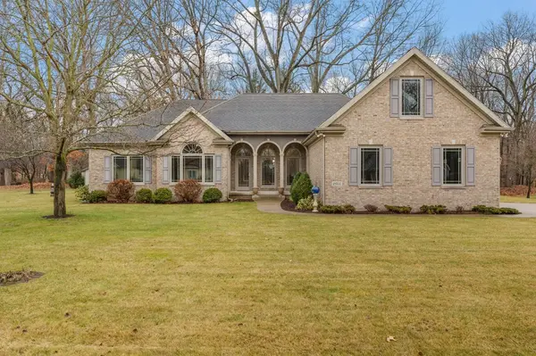 6944 W Linda LN, Michigan City, IN 46360
