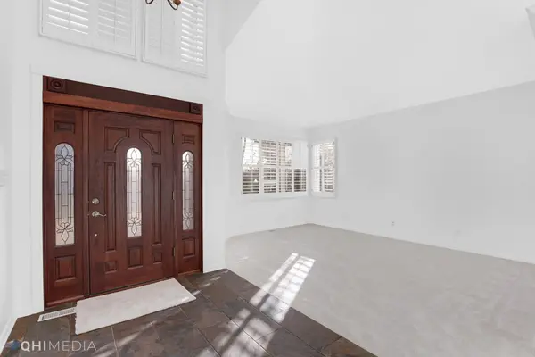 655 Morningside Drive, Crown Point, IN 46307