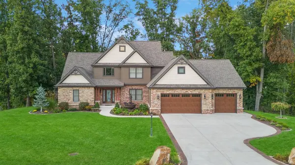 317 W Houghton DR, Valparaiso, IN 46385