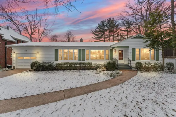 209 Kenwood PL, Michigan City, IN 46360