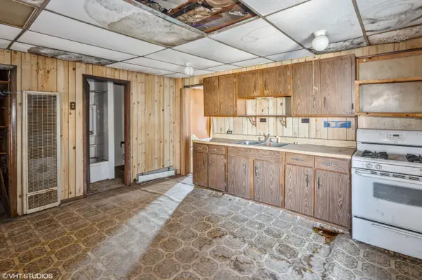1511 N Longshore Drive, Walkerton, IN 46574