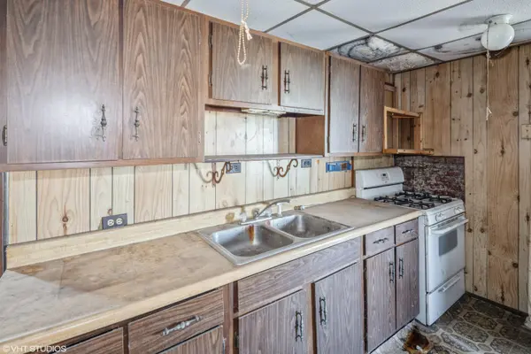1511 N Longshore Drive, Walkerton, IN 46574