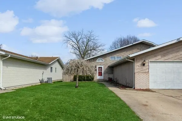 827 N Wiggs Street,  Griffith,  IN 46319