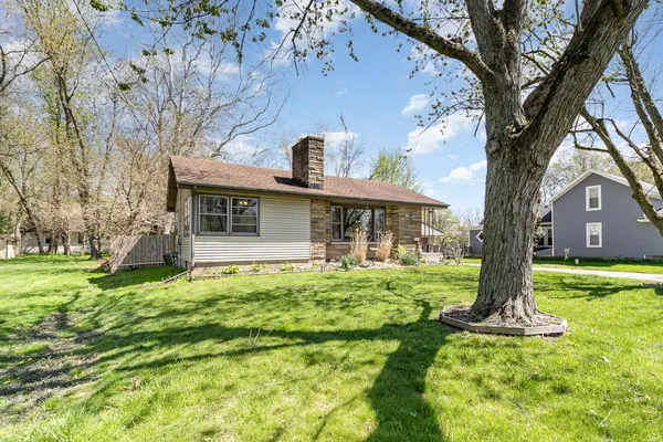 1749 Tower ST, Chesterton, IN 46304