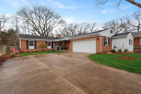 8644 Baring AVE, Munster, IN 46321